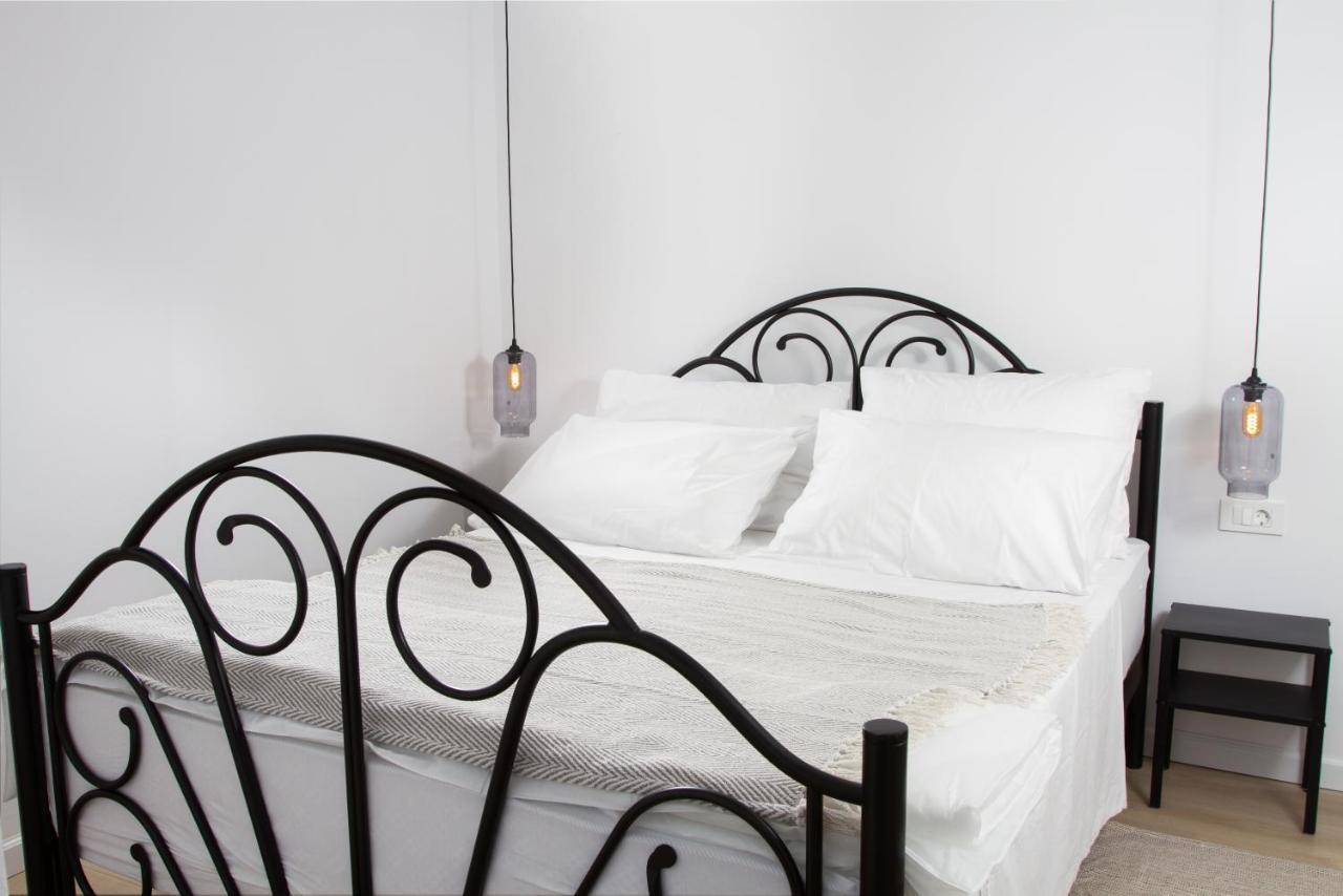 Vinea Suites โตรกีร์ ภายนอก รูปภาพ